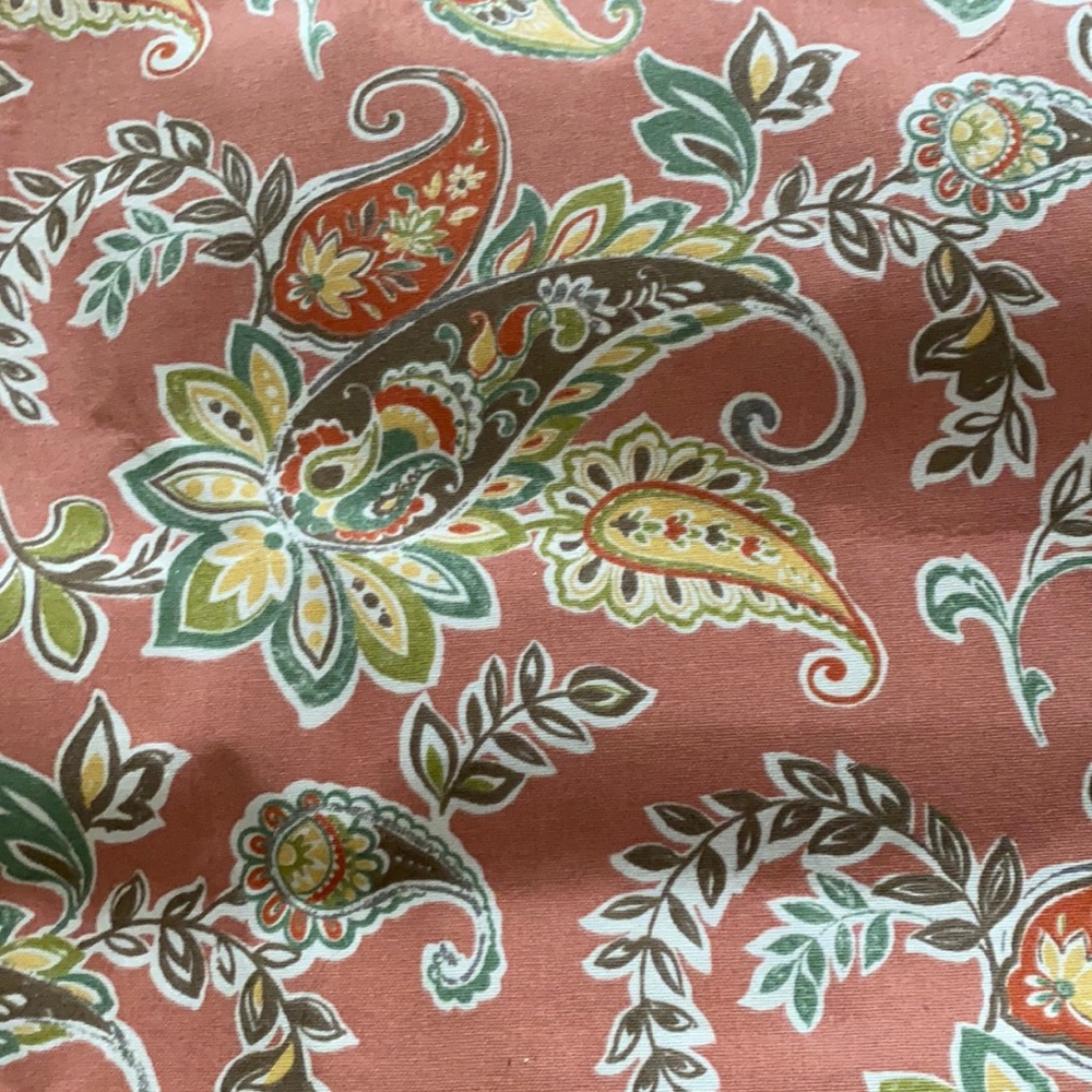 NWOT Orange paisley Table runner